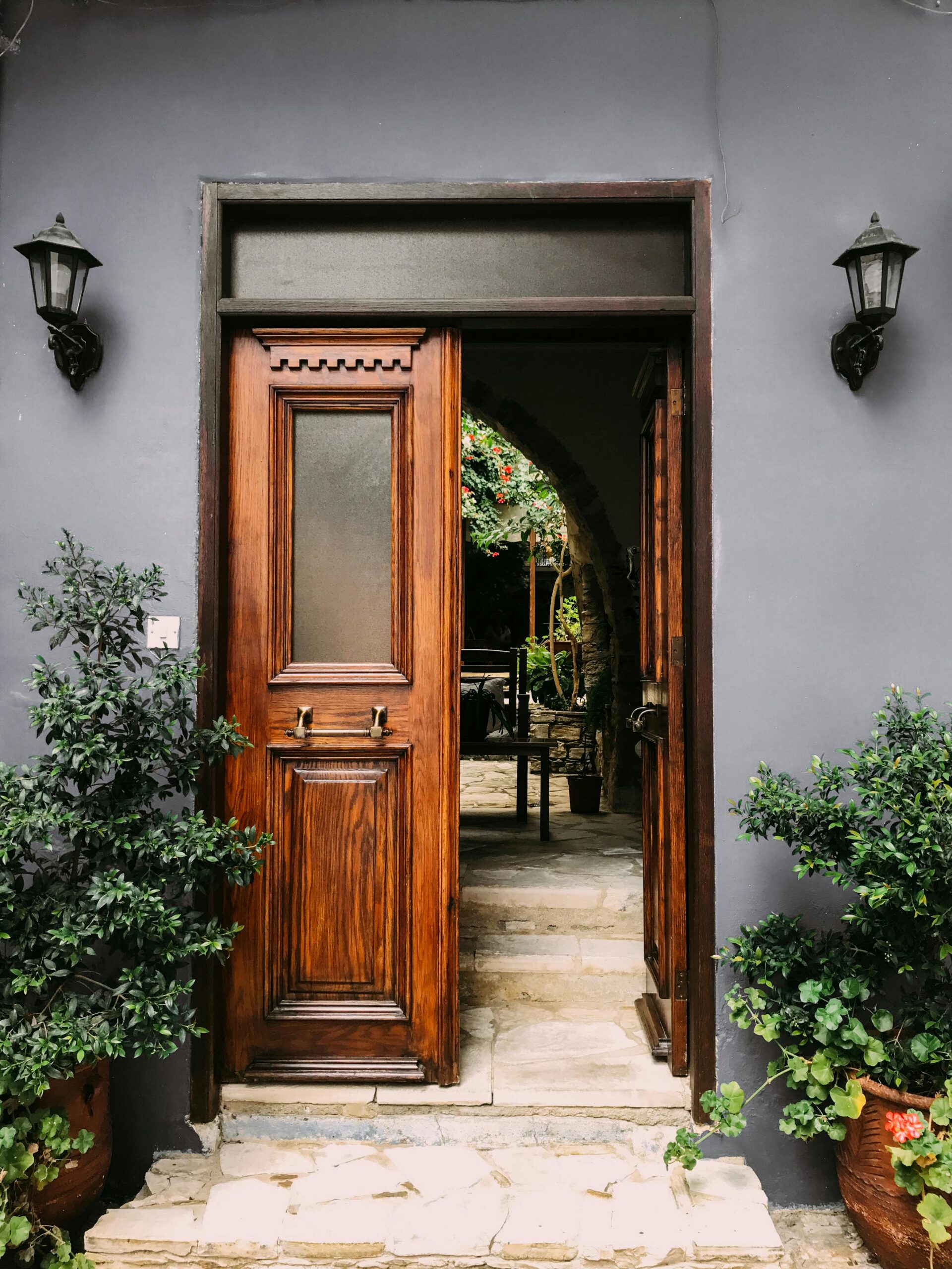 image source : pixabay / Model Pintu Rumah Mewah